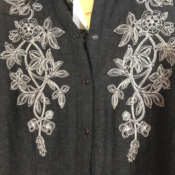 Stetson Wool Women’s Embroidered Top - Picture 7 of 13